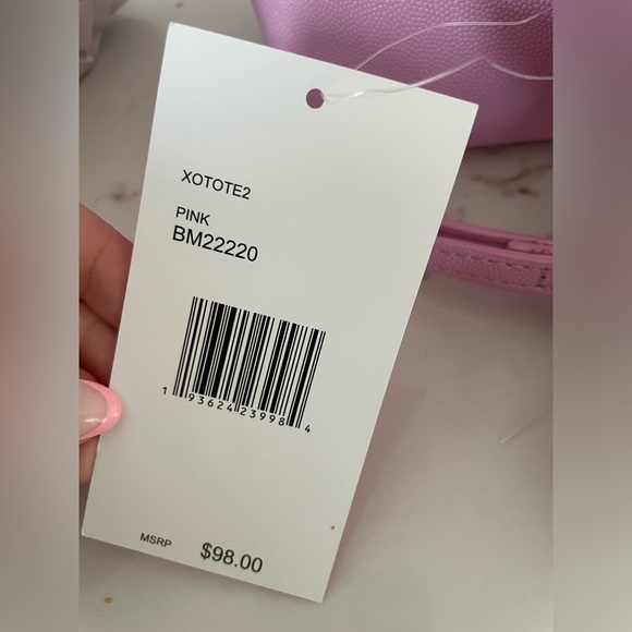 💕NEW Betsey Johnson Pink Tote Bag With Glasses Case In Cute Shoe Print - Picture 9 of 10